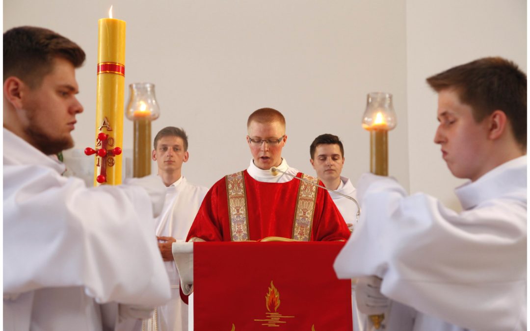 Prymicja Ks. Michała Wydryszka (zdj. p. M. Szot) 2019